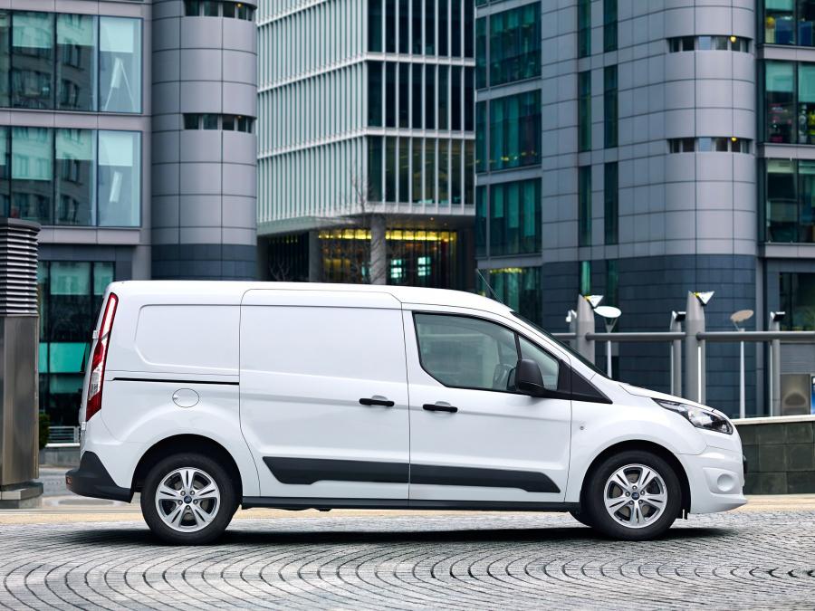  Ford Transit Connect LWB 2015 года  (фото 13 из 16)